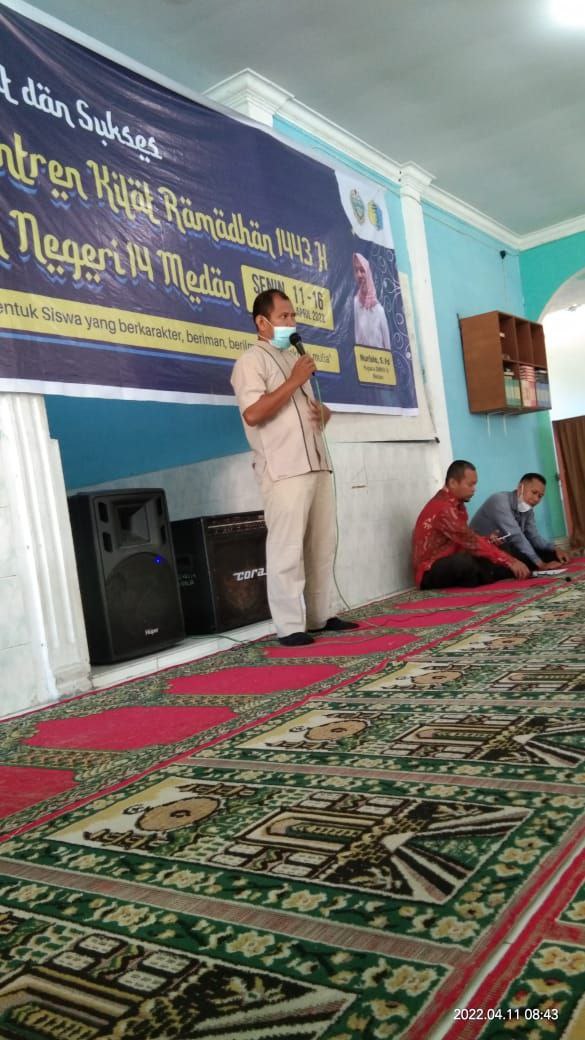 SMK NEGERI 14 MEDAN GELAR PESANTREN KILAT RAMADHAN 1443H